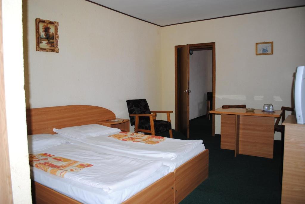 Hotel West Scheia Pokój zdjęcie