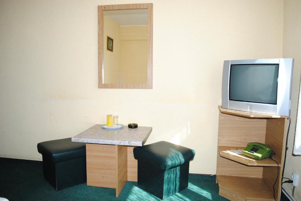 Hotel West Scheia Pokój zdjęcie