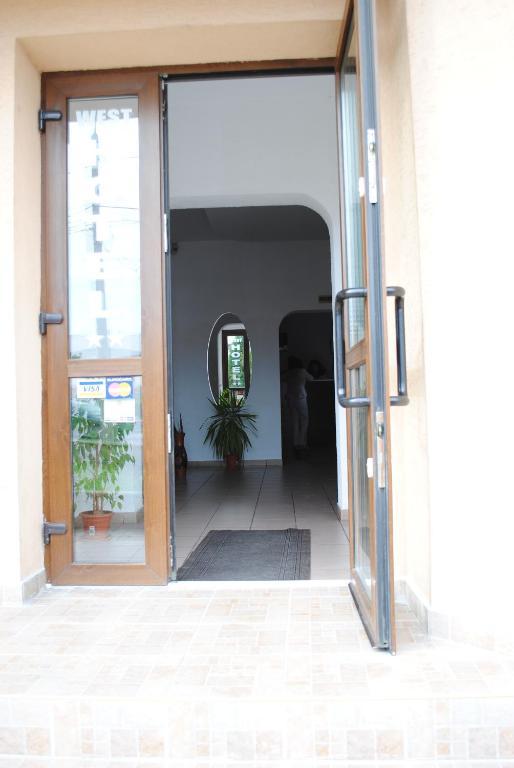 Hotel West Scheia Zewnętrze zdjęcie